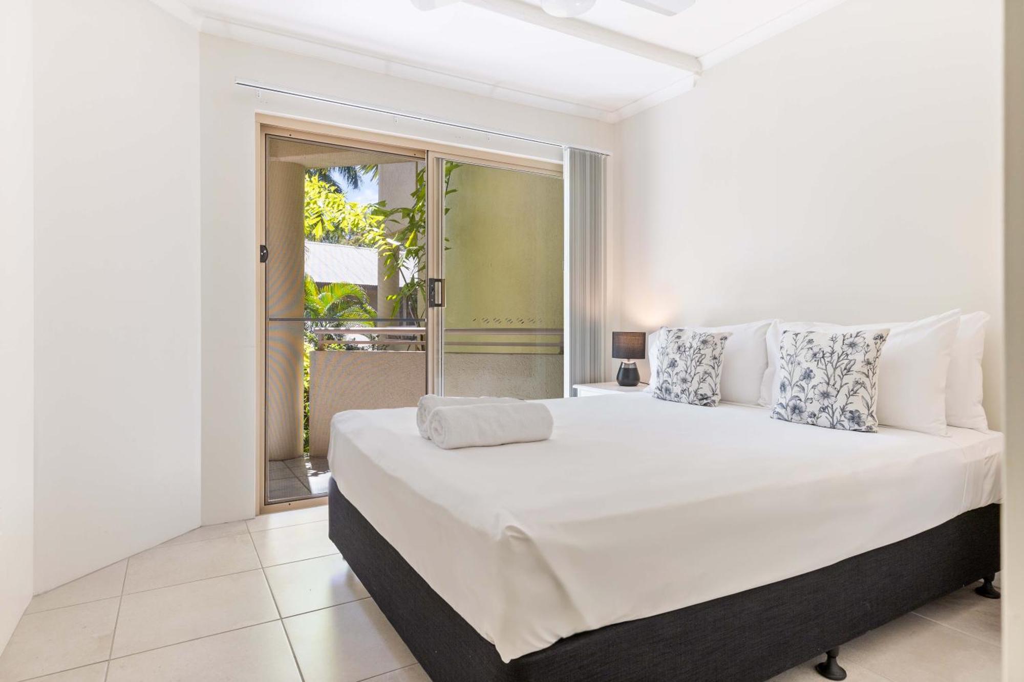 Port Douglas Sands Resort Экстерьер фото